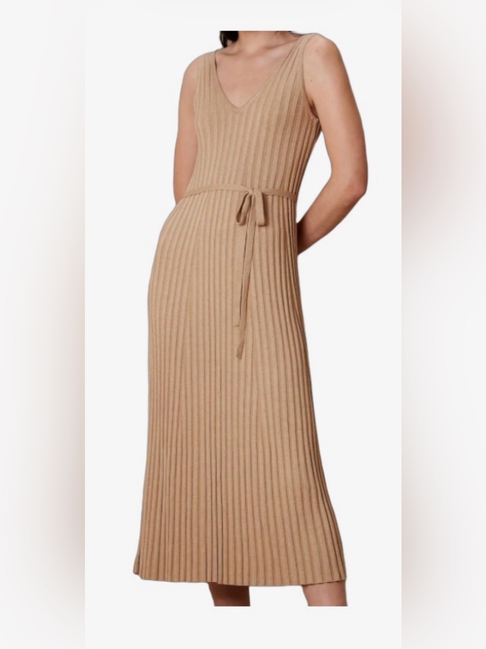 Banana Republic Ribbed V-Neck Midi Dress in Camel